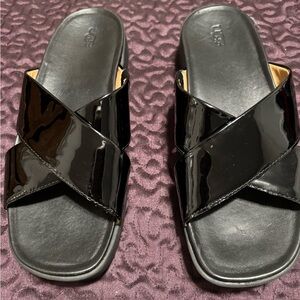 UGG women’s sandals